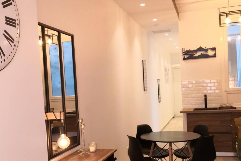 60M² Avec Vue Sur Le Vieux Port... Marseille Exterior photo
